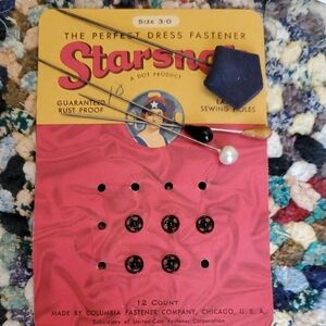 Starsnap Dress Fastener Set with Black Buttons